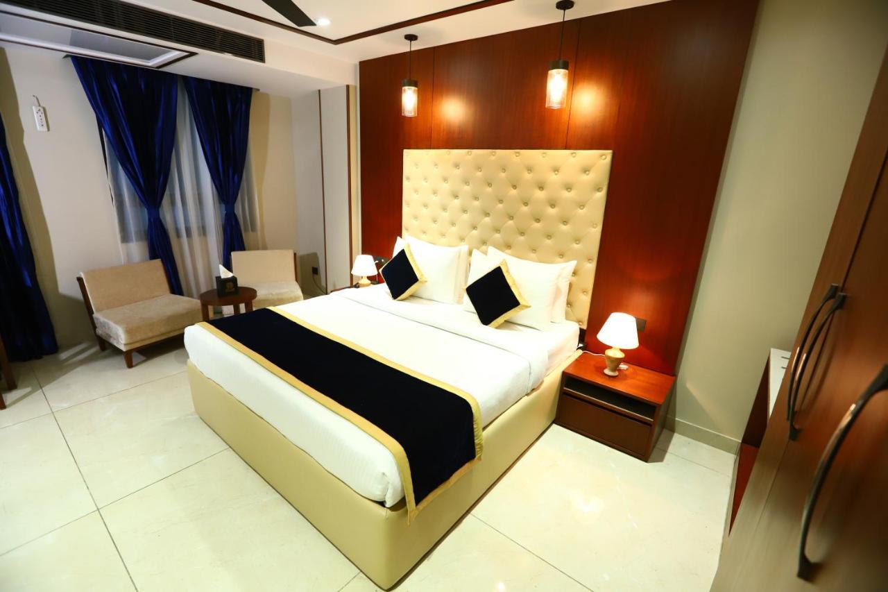 Hotel Sanca International Patel Nagar Delhi - Couple Friendly Local Ids Accepted Nova Deli Exterior foto